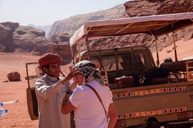 Half day Jeep Tour in Wadi Rum incl. water and Bedouin tea - Lawrence Spring, a small desert water source