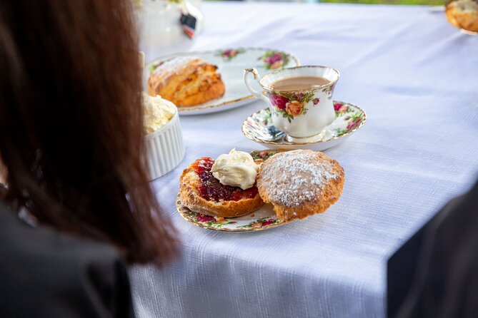 Half Day Living Legends tour with Devonshire Tea - Is the $136.28 price good value?