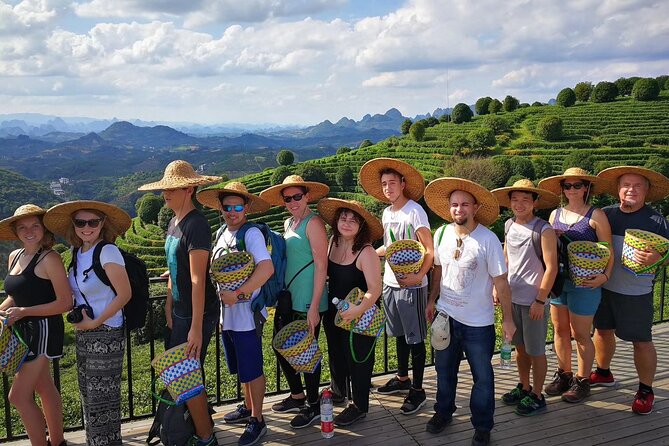 Half-day Tour: Largest Tea Plantation & Amazing Xianggong Hill - Seven Fairies Peak and the tea-growing experience