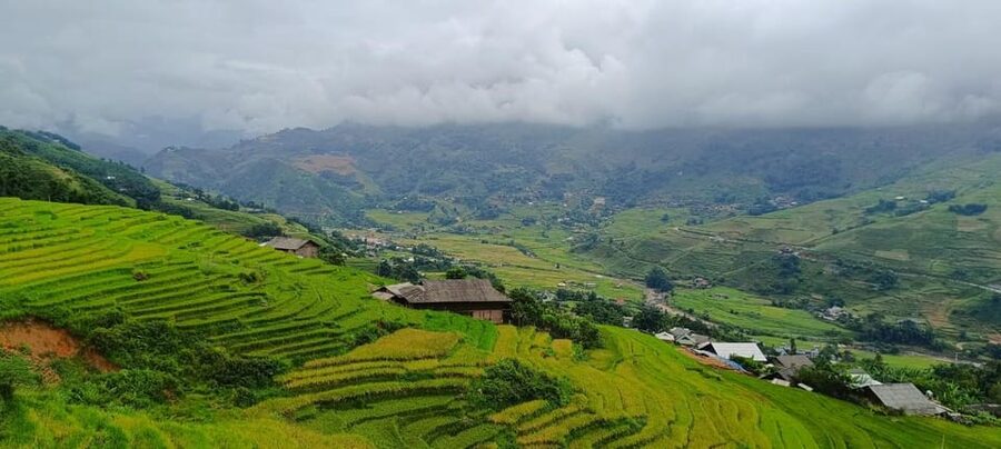 Half Day Visit Y Linh Ho,Lao Chai,Ta Van Trekking With Lunch - How difficult is the 9-kilometer trek?