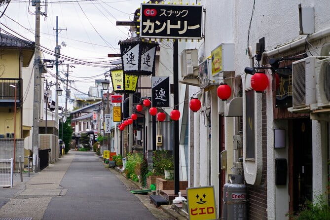 Half-Day Zenkoji Tour with Tea Experience - Making matcha at Patio Daimon