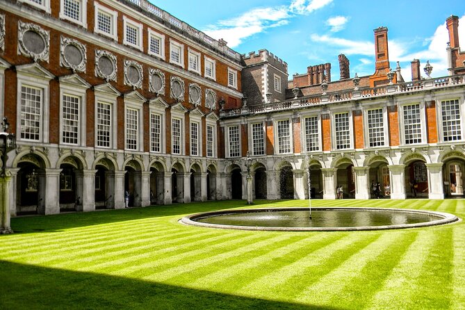 Hampton Court Guided Tour. Full day Access & High Tea - Practical details that affect your day