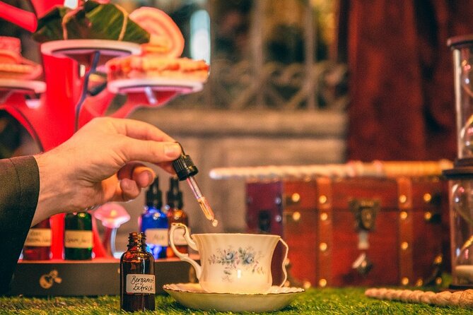 Harry Potter Tour & Magical Afternoon Tea - Borough Market, the Leaky Cauldron, and London Bridge