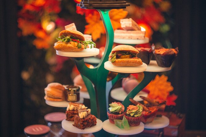 Harry Potter Tour & Magical Afternoon Tea - Westminster’s familiar Potter scenery