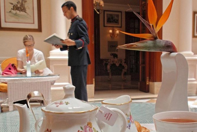 High Tea At The Atrium Restaurant, Imperial Hotel, New Delhi - Arrival Along The Palm-Lined Driveway