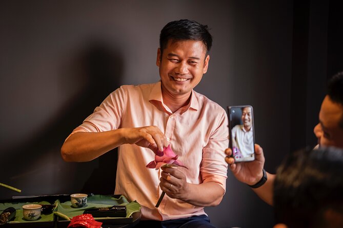 Ho Chi Minh City's Hidden Gem: Experience Lotus Tea Culture - Trying the lotus scenting process yourself