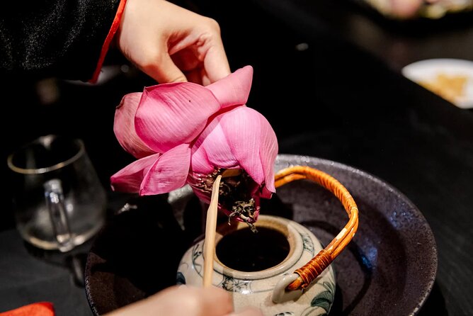 Ho Chi Minh City's Hidden Gem: Experience Lotus Tea Culture - Timing, meeting point, and planning your visit