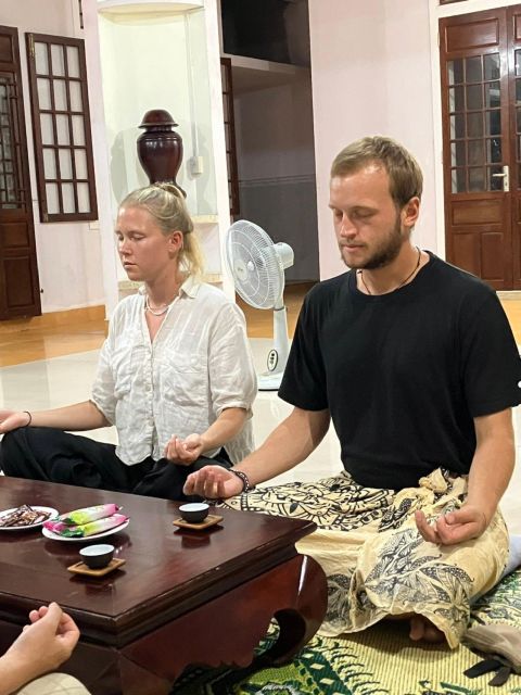 Hue Retreat: Tea and Meditation with Vegetarian Meal - A vegetarian dinner and a taste of local food