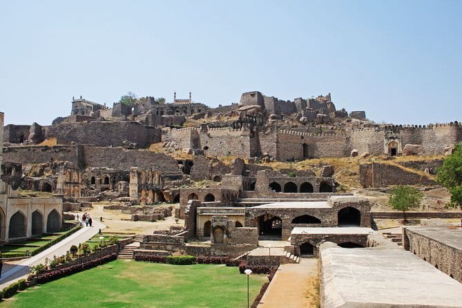 Hyderabad Highlights Guided City Tour and Chai Experience - Char Kaman and the city planned by Qutb Shah