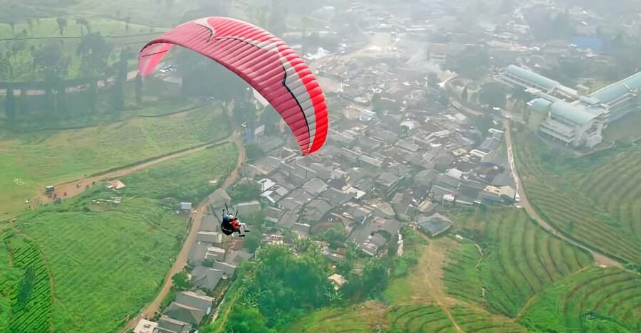Jakarta: Paragliding on Top Mountain & Tea Plantation - What the $184 price covers