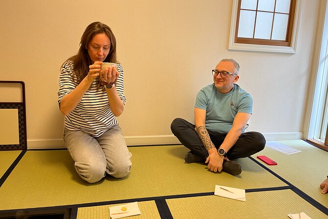 Japanese Sweets Making & Tea Ceremony in Yokohama, suburban Tokyo - Making your own bowl of matcha