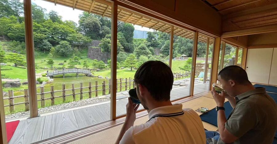 Kanazawa: Samurai, Matcha, Gardens and Geisha Full-Day Tour - Nagamachi, where samurai status becomes visible