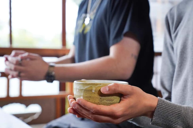 Kanazawa: Tea Ceremony Experience at Kenrokuen - Finding Togeikissa Tozan on Tea House Street