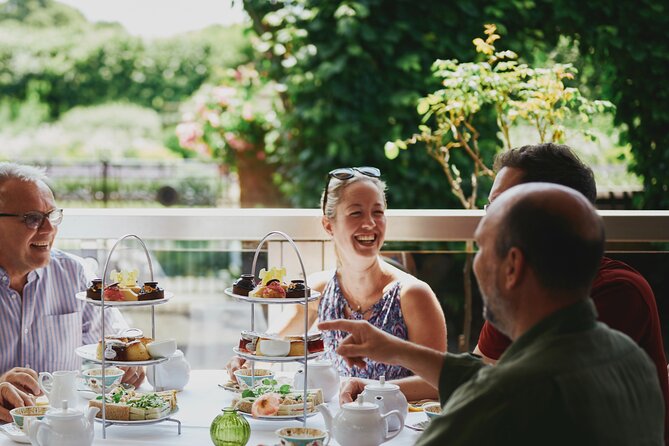 Kensington Palace VIP Garden Tour with Royal High Tea - Peter Pan and Physical Energy