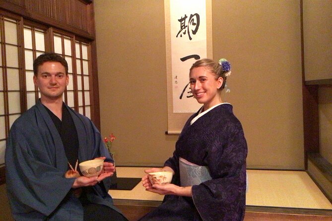 Kimono Tea Ceremony at Kyoto Maikoya, NISHIKI - Making your own matcha