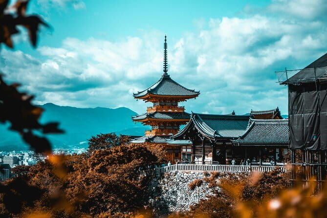 Kyoto: A Walking Tour of Four Spring Waters, Tofu Lunch & Matcha - What the $130 price covers