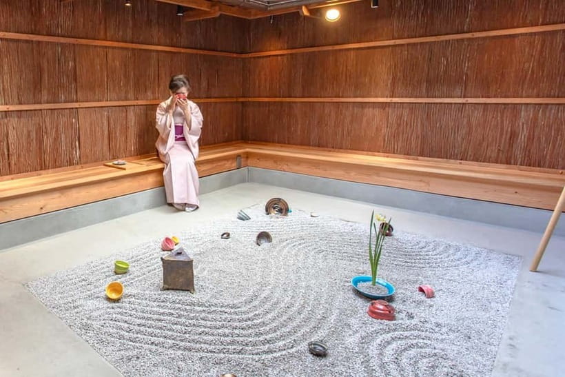 Kyoto: Make Zen Garden and Taste Matcha in Pottery Shop - Making a Temple-Style Garden in a Pottery Shop
