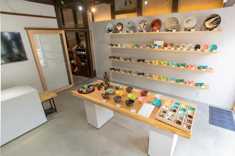 Kyoto: Make Zen Garden and Taste Matcha in Pottery Shop - A Traditional Machiya Setting Near Kyoto Imperial Palace