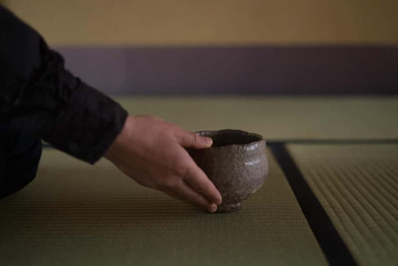 Kyoto: Mindful Tea Ceremony in 100-Year-Old Teahouse - Learning how to receive and taste matcha