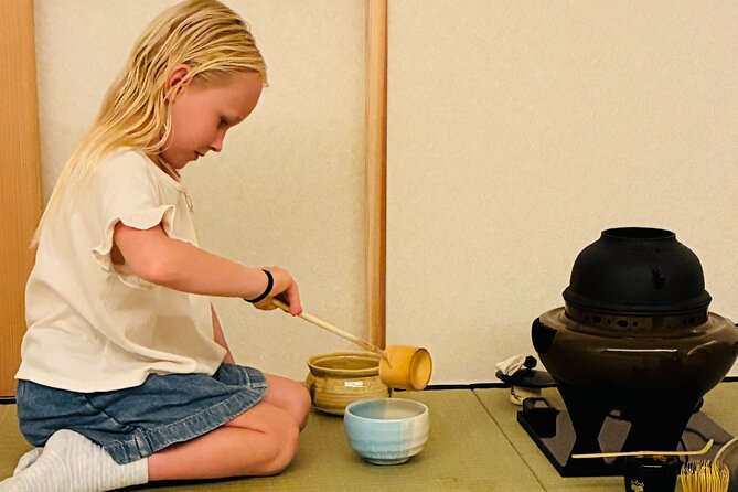 Kyoto Newly Opened Private Tea Ceremony - Sanjo Chasuian - Optional uchikake styling