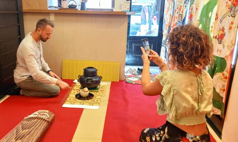 Kyoto: Nishiki Market Tea Ceremony with Koto Performance - Optional kimono photos and the extra-cost choices