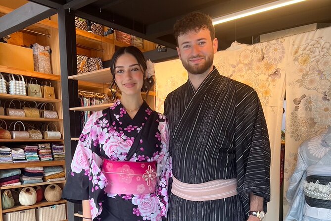 Kyoto : Okada Tea Ceremony & Kimono - A one-hour tea ceremony with Okada