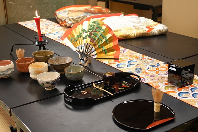 Kyoto Private Tea Ceremony at a Japanese Inns - How the translation devices change the experience