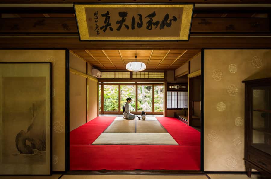 Kyoto: Private Tea Ceremony with a Garden View - The opening conversation in the sofa room