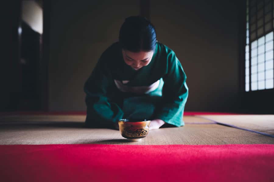 Kyoto: Private Tea Ceremony with a Garden View - Comfort, access, and the floor seating question