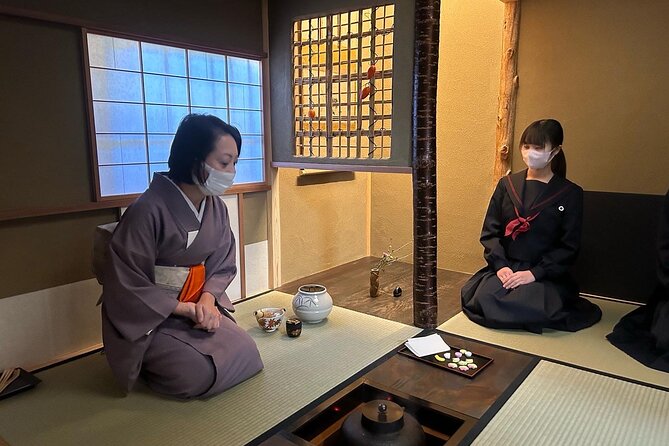 Kyoto Private Tea Ceremony with Tea Master at Home - Watching the formal matcha preparation