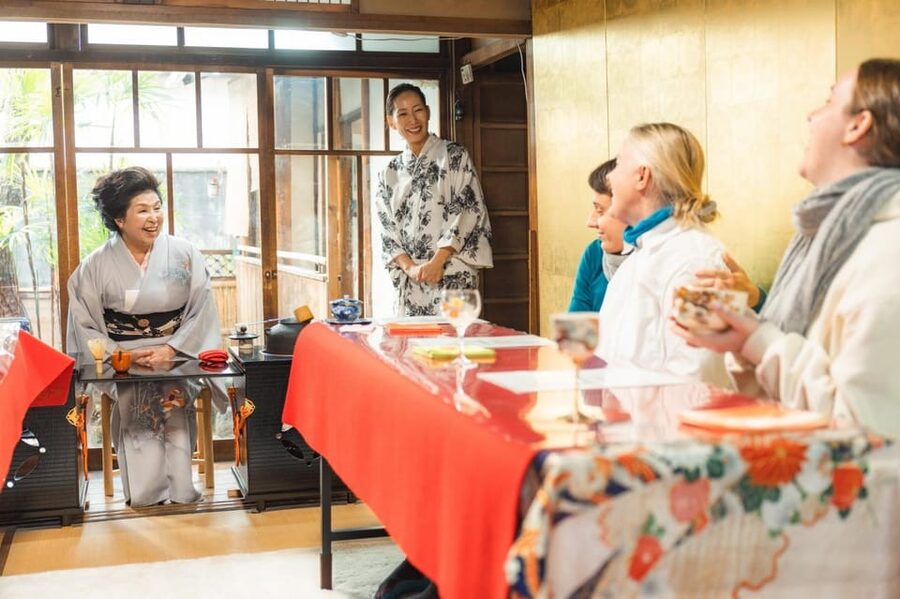 Kyoto: Table-Style Tea Ceremony at a Kyo-Machiya - Key Points