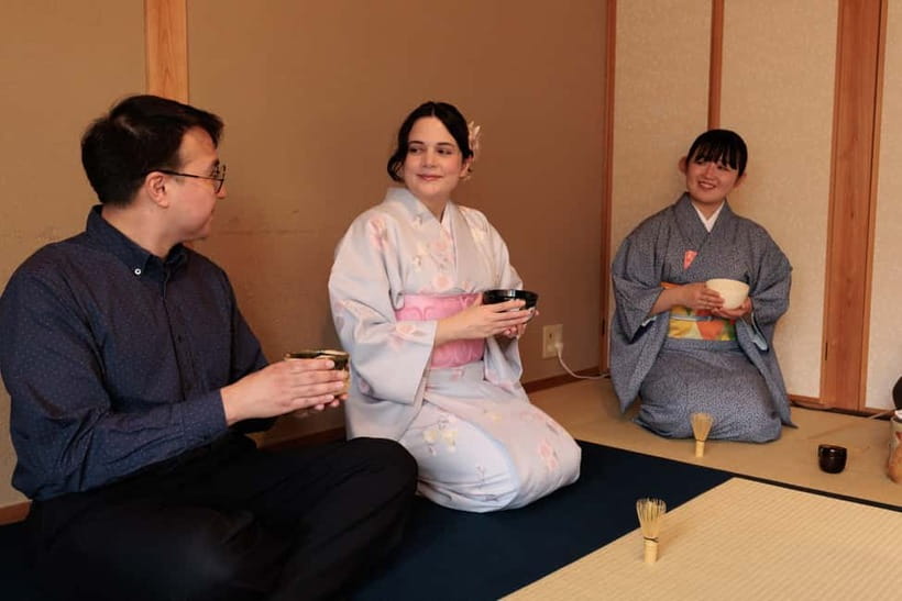 Kyoto: Tea Ceremony Experience - Seating, clothing, and practical comfort