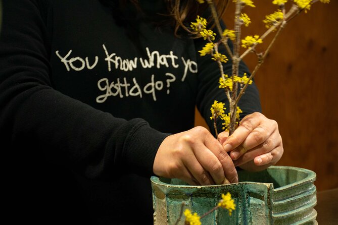 Kyoto Tea ceremony with Japanese Flower Arrangement Ikebana - Placing Your Work in the Tokonoma