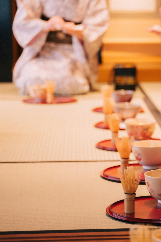Kyoto: Tea Ceremony with Kimono and Photoshoot - The 90-minute schedule, from dressing room to tea room