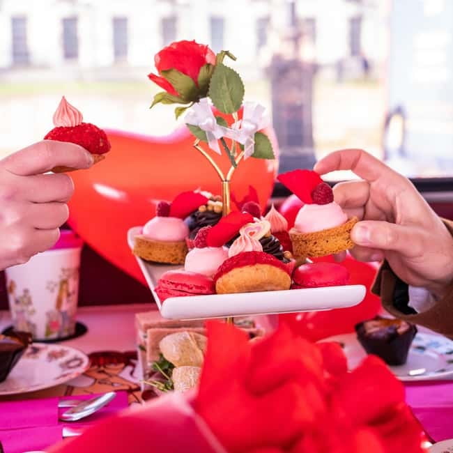 London: Afternoon Tea Sightseeing Bus Tour - Is $85 a fair price?