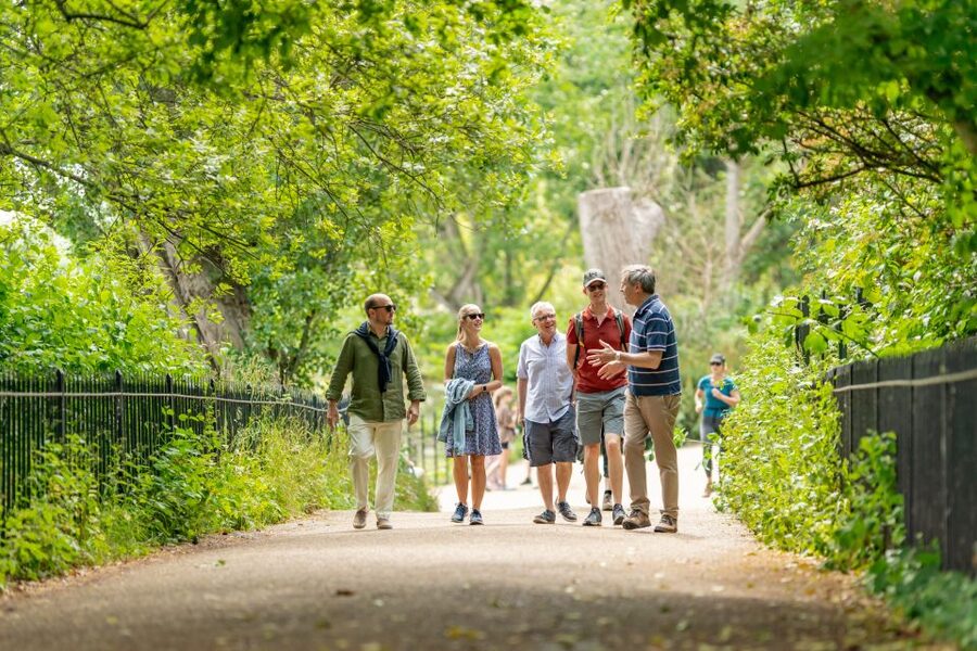 London: Kensington Palace Afternoon Tea & Guided Walk - How much value do you get for $151?