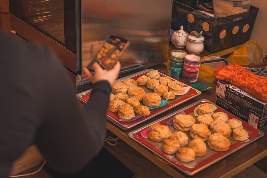 London: Traditional English Scone Making and Tea Workshop - FAQ
