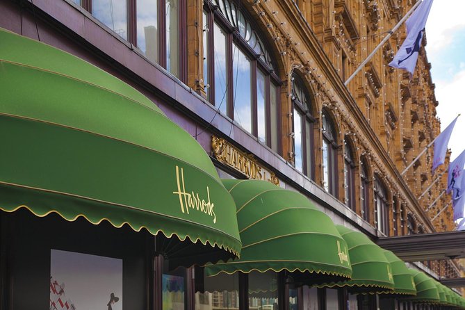 London Vintage Bus Tour with Cream Tea at Harrods - Harrods tea is the reason many people book