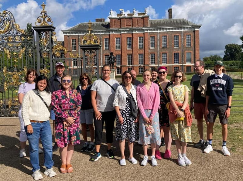 London: VIP Kensington Palace Gardens Tour & Royal High Tea - Practical tips for a smoother visit