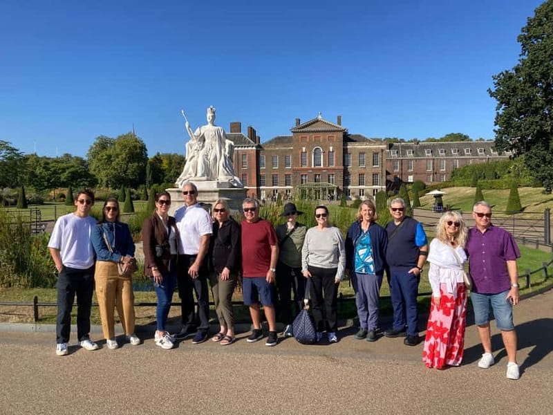 London: VIP Kensington Palace Gardens Tour & Royal High Tea - Walking through Kensington Gardens