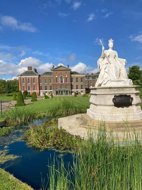 London: VIP Kensington Palace Gardens Tour & Royal High Tea - Who will enjoy this experience most?