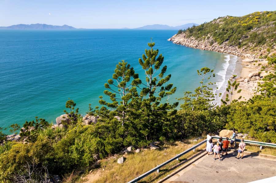 Magnetic Island: Guided Bus Tour with Morning Tea - Key points to know before booking
