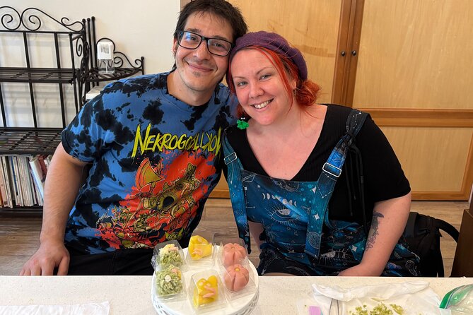 Making Japanese desserts Nerikiri & drinking matcha in Tokyo - What the small group means for you