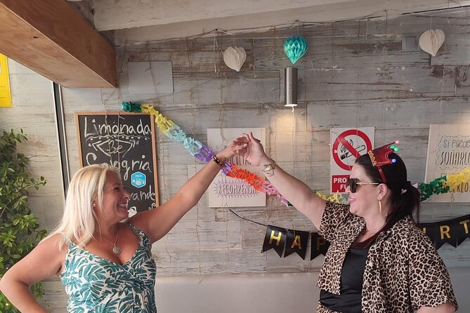 Málaga Tea Party with Tarot reading - Why the private format works for celebrations