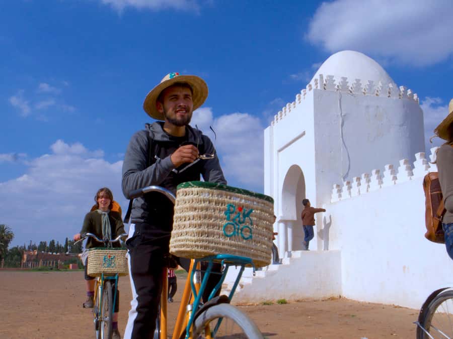 Marrakech: Cultural Bicycle Tour with Pastry and Tea - Sidi Bel Abbas and the first medina lanes