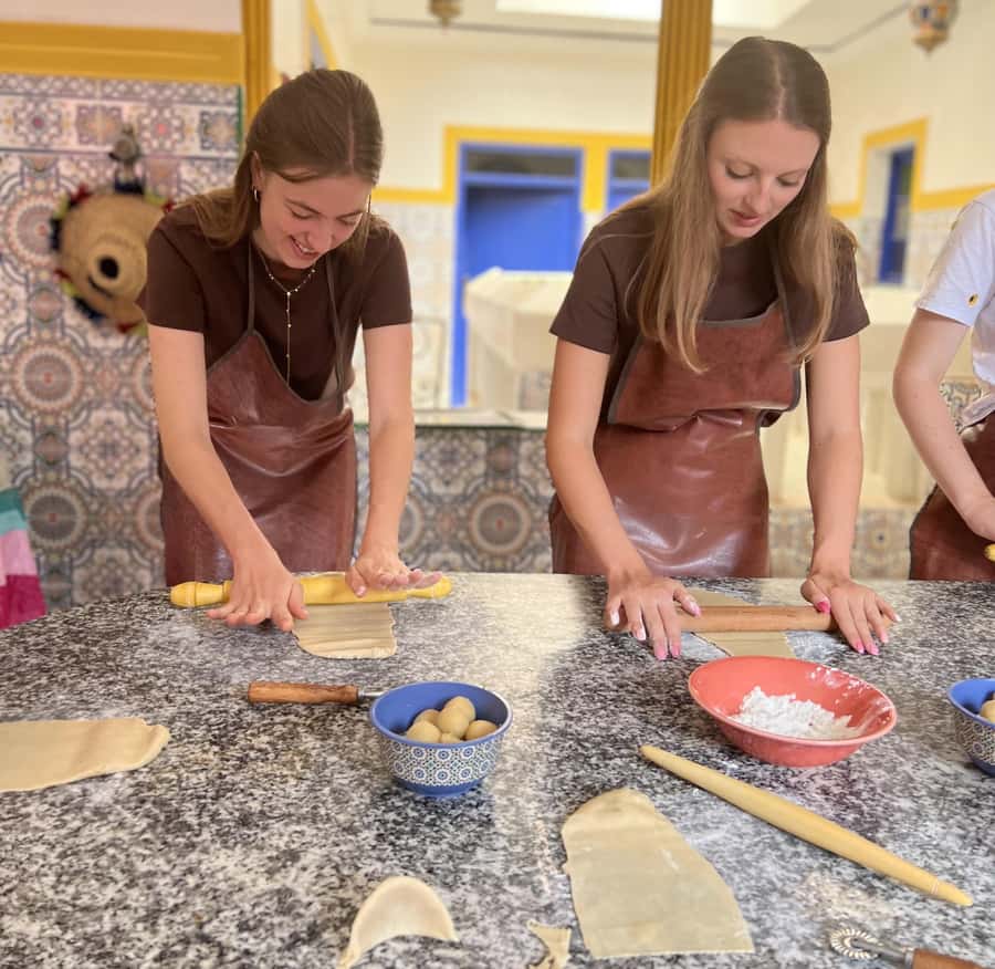 Marrakech: Moroccan Pastries and Tea Class with a Local - The first stage: learning Moroccan pastry technique