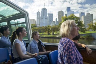 Melbourne City Cruise with Tea, Coffee, and Commentary