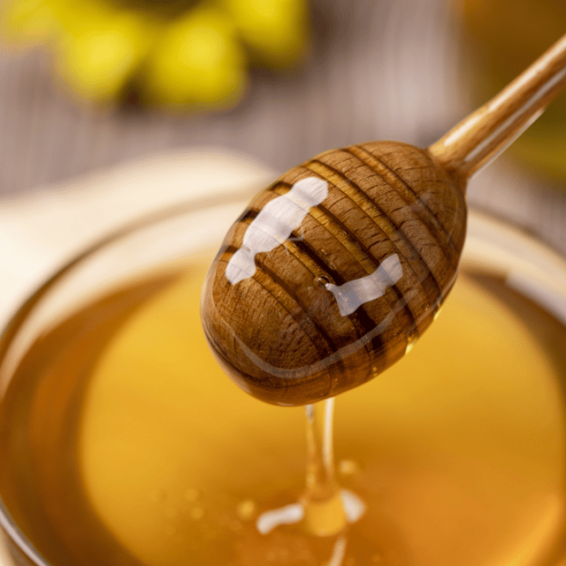 Nafplio: Tea Tasting Experience with Greek Delicacies - The final visit and local products