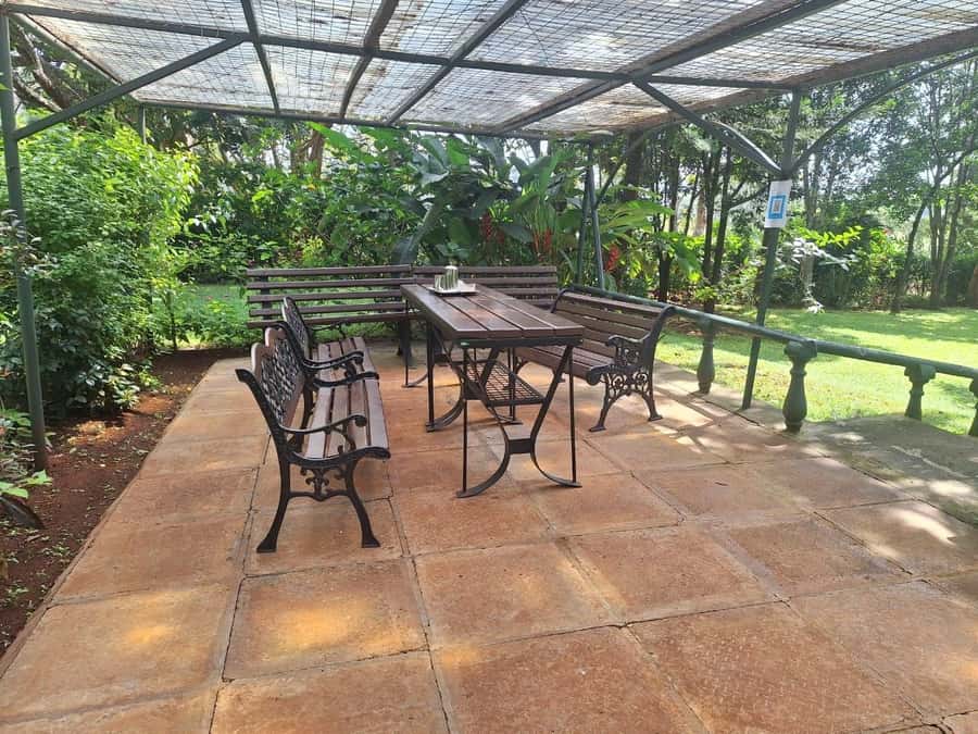 Nairobi: Tea Farm Day Trip with Lunch at kiambethu - A three-course buffet lunch around 1 p.m.