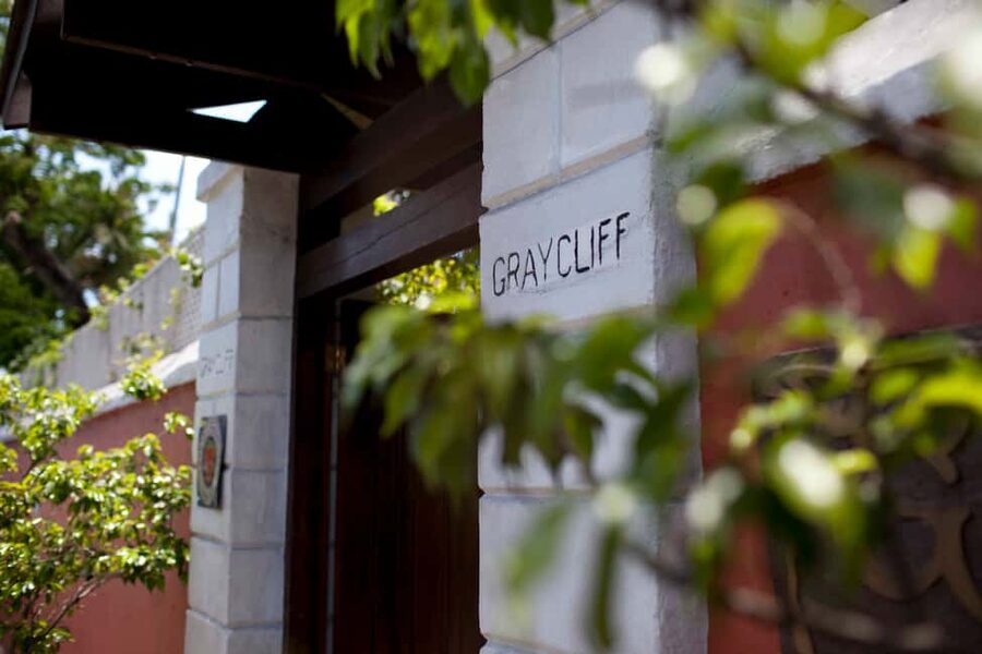 Nassau: Afternoon Tea at Graycliff Hotel and Restaurant - Key points to know before you book